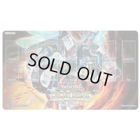 〔状態B〕プレイマット『ヴァレルロードドラゴン(CIRCUITBREAKSNEAKPEEK)』【-】{-}《プレイマット》