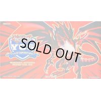 プレイマット『真紅眼の黒竜(YCS2018AUSTRALIA)』【-】{-}《プレイマット》