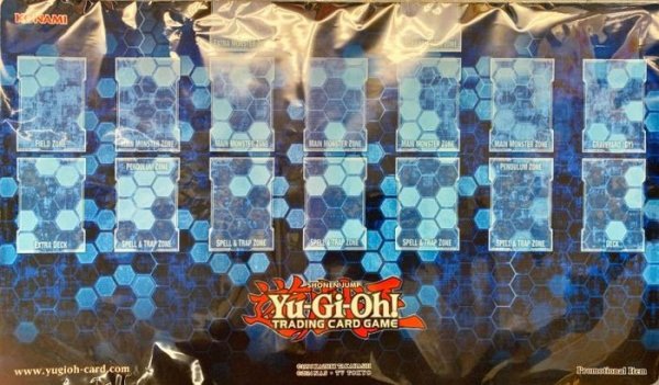 画像1: プレイマット『リンク青(YCSLondon)』【-】{-}《プレイマット》 (1)