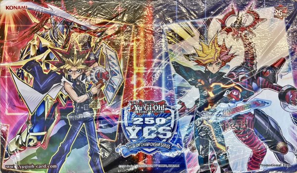 画像1: プレイマット『闇遊戯&Playmaker(YCS250th)』【-】{-}《プレイマット》 (1)