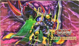 プレイマット『ブラックフェザーアサルトドラゴン(DARKWINGBLAST