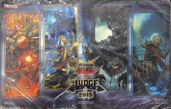 画像1: プレイマット『古神クトグア＆古神ハストール＆外神アザトート＆旧神ノーデン(韓国JUDGE2015)』【-】{-}《プレイマット》 (1)