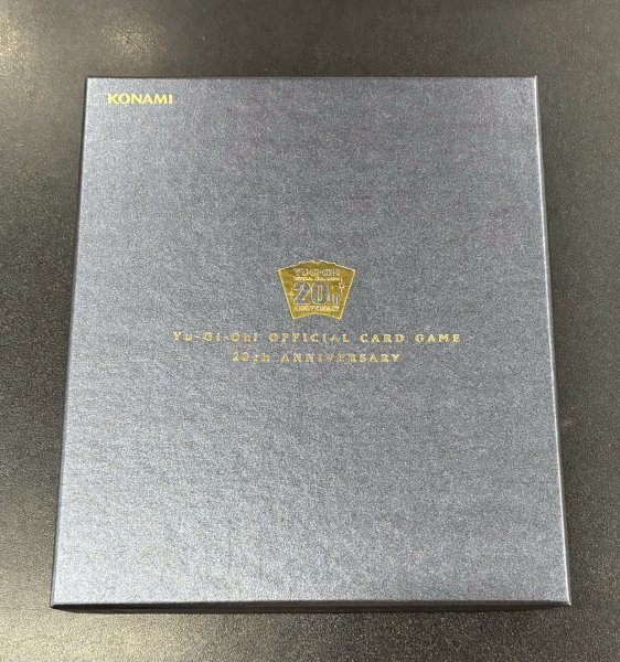 画像2: 純金製『青眼の白龍(20thANNIVERSARYGOLDEDITION)』(証明書付き)【-】{-}《その他》 (2)