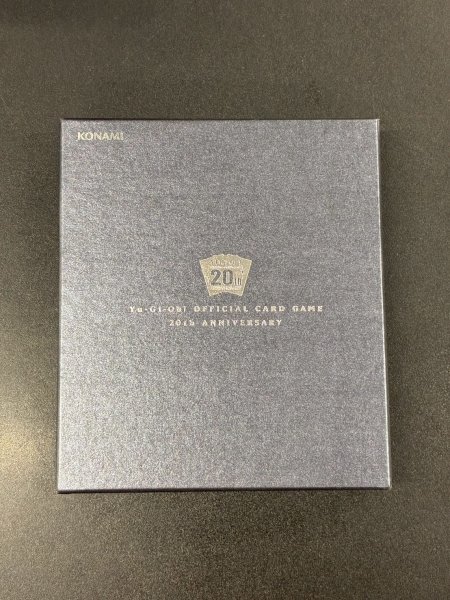画像2: 〔状態A-〕純銀製『青眼の白龍(20thANNIVERSARYSILVEREDITION)』(証明書付き)【-】{-}《その他》 (2)