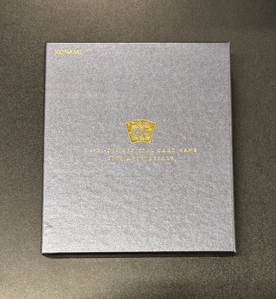 純金製『青眼の白龍(20thANNIVERSARYGOLDEDITION)』(証明書付き